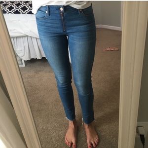 Abercrombie & Fitch Frayed Skinny Jeans